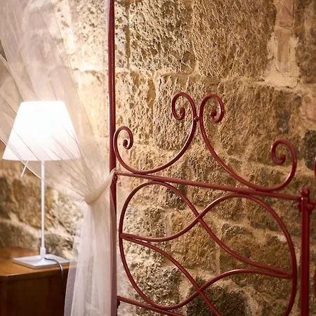 La Torre Historic Charm On The Main Corso Lejlighed *